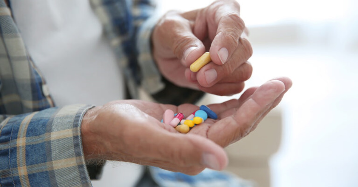 Navigating Parkinson’s Disease: A Detailed Comparison of Amantadine and Carbidopa/Levodopa