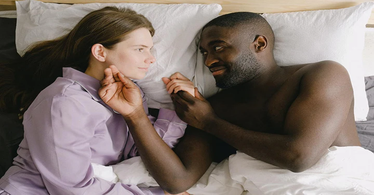 Morning Sex Benefits That’ll Have You Setting Your Alarm